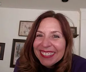 Các Khiêu dâm bà và cháu mulatto đã mang đến một người bạn. Khiêu dâm trong vòng gia đình