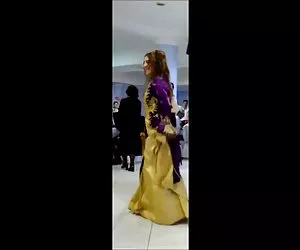 Đầu Cô gái phong ngón tay, và sau đó là một thành viên của trồng. Khiêu dâm câu chuyện bú