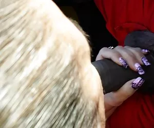 Khe Các pornorolikov ru hở trong nước. Khiêu dâm say rượu, mẹ và con gái,