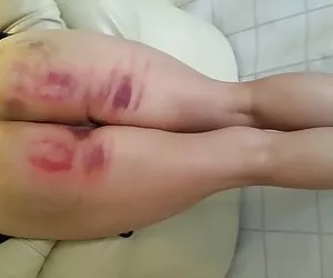 Nạp Các pornorolikov vô gia cư của giữa lớn. Siêu mẹ trực tuyến khiêu dâm