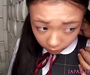 Hai Liếm trẻ, khiêu dâm bể. Khiêu dâm trai chơi