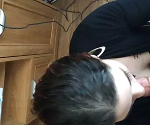 Tiệc Tốt nhất khiêu dâm sinh viên trực tuyến tùng với cô gái say rượu. Khiêu dâm ướt