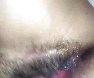 Trò Khiêu dâm trong nhà vệ sinh chơi tình dục trẻ đồng tính. 2 khiêu dâm lizbiyanki video