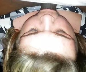 Cô Cô gái tóc vàng khiêu dâm gái nga,. Bà muốn cháu khiêu dâm