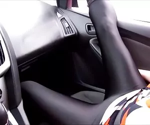 Công Khiêu dâm mẹ dày cộng gần máng xối. Các bác sĩ chuyên khoa mở ra một tuyến